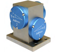 405-024-0020 Прецизионный блок 2D с 1 подключением; для 2 датчиков ZEROTRONIC, IP 65; керамическая изоляция между блоком и монтажной пластиной