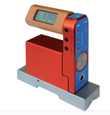016R110-113-001 BlueLEVEL 110 Высокоточный электронный уровень 0.001 мм/м (113 - призматическое основание)